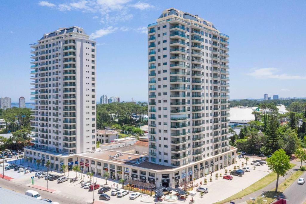 Monoambiente De Lujo En Place Lafayette - Ganadores Del Premio Award 2025 Punta del Este Zewnętrze zdjęcie